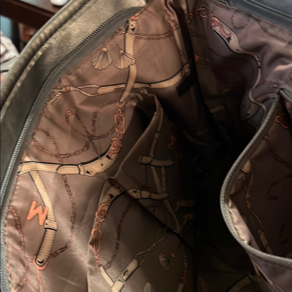 Montana West Silver Quilted Tote Bag - Picture 4 of 5